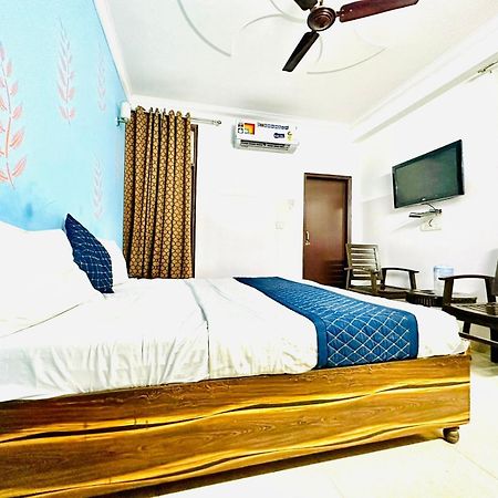 Hotel Galaxy Inn Near Delhi International Airport Nowe Delhi Zewnętrze zdjęcie