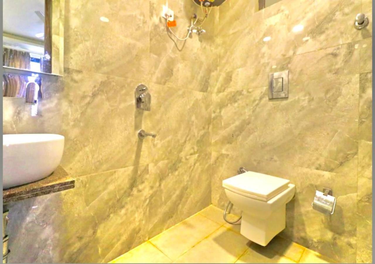 Hotel Galaxy Inn Near Delhi International Airport Nowe Delhi Zewnętrze zdjęcie