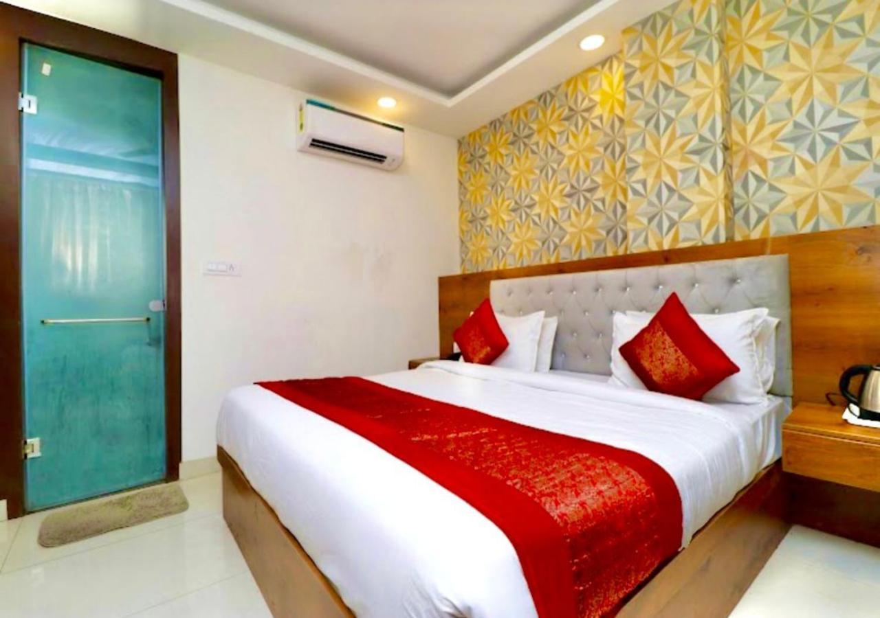 Hotel Galaxy Inn Near Delhi International Airport Nowe Delhi Zewnętrze zdjęcie